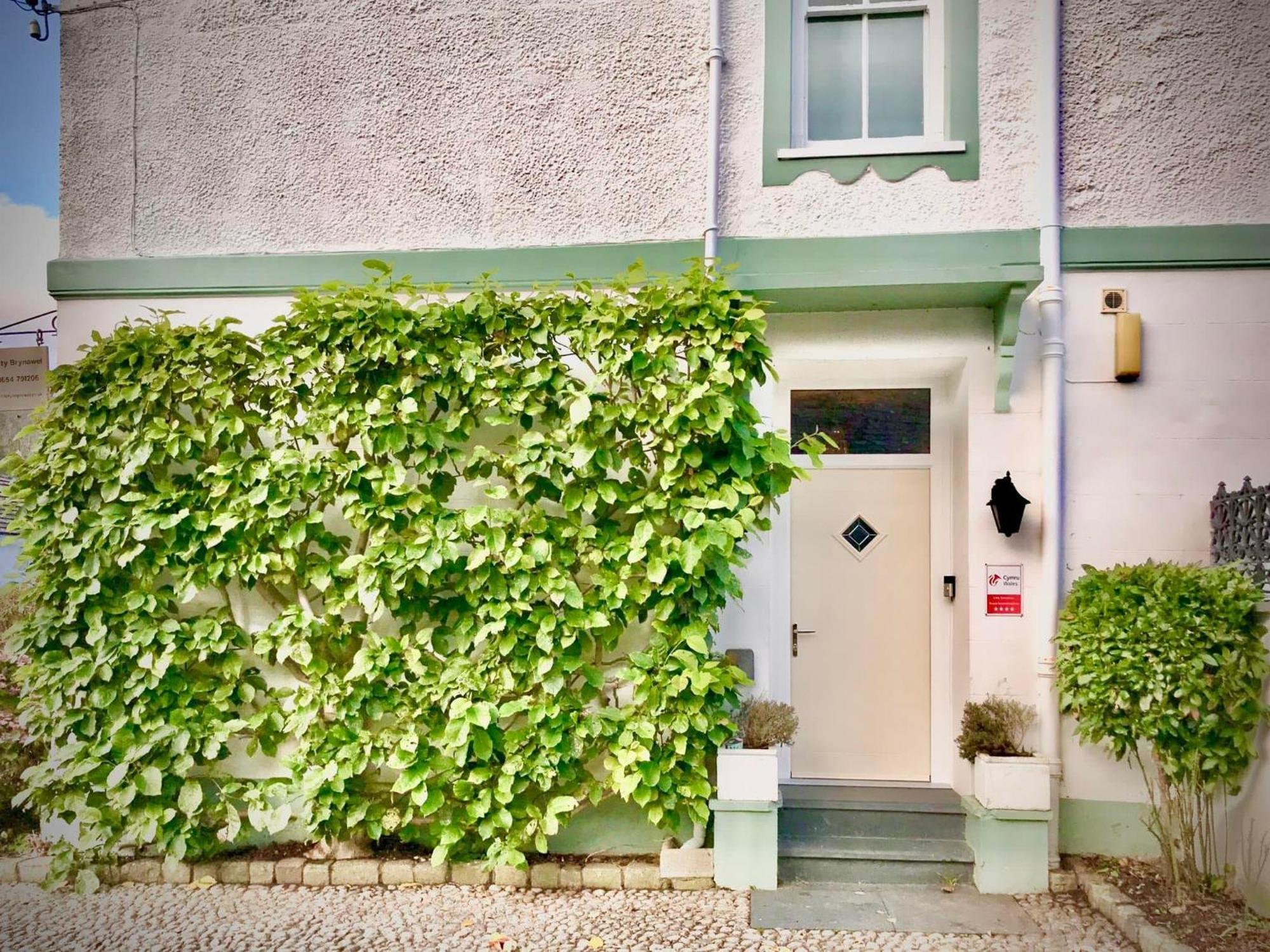 Llety Brynawel Guest House Pennal Εξωτερικό φωτογραφία